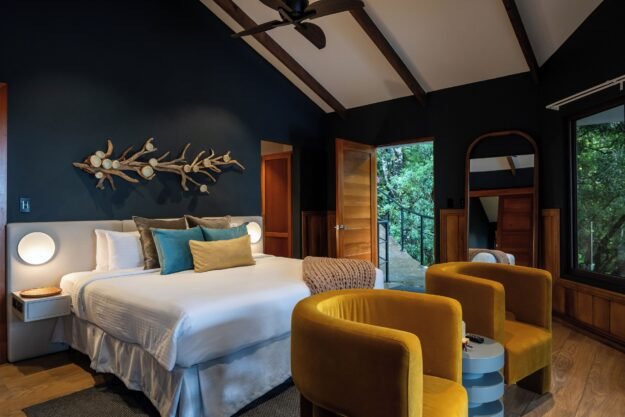Koora hotel bedroom in Monteverde Costa Rica